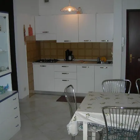 Lovely Flat With Sunny Terrace