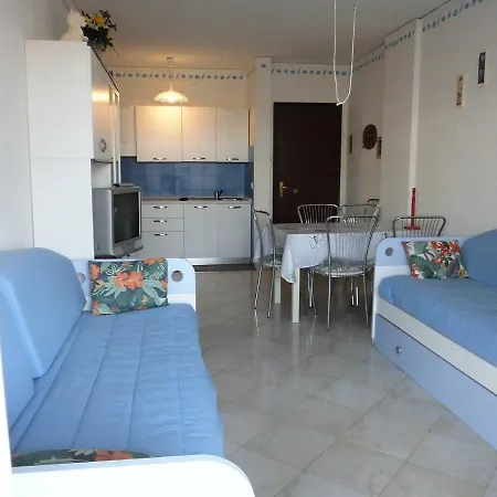 Lovely Flat With Sunny Terrace