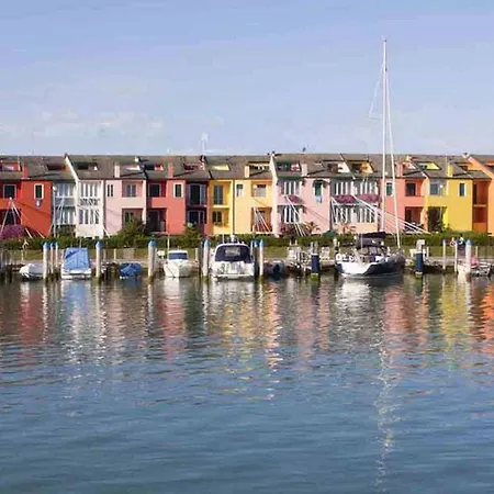 Apartment Lovely Flat With Sunny Terrace Porto Santa Margherita di Caorle